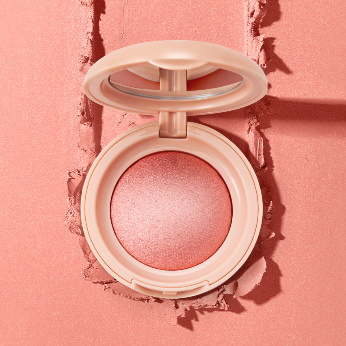 Why Baked Blush Creates a Soft, Luminous Glow | PHOFAY